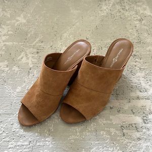 TREASURE & BOND Gale Slide Sandal Size 8